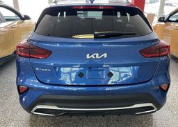 Zunanja slika - KIA XCeed - 1.0 T-GDi EX SMART ISG M T - 3 - Predogledna slika