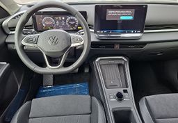 Zunanja slika - VW T-Roc - 1.5 eTSI Style DSG 110  150 - 9 - Predogledna slika