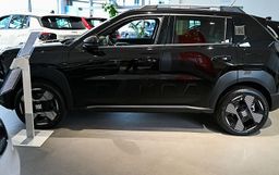 Zunanja slika - Fiat Grande Panda - 44 kWh + 4 ZIMSKE GUME - 3 - Predogledna slika