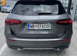 Zunanja slika - Mercedes-Benz B-Razred - B 180 DCT AMG LINE ...odprodaja testnih vozil... - 6 - Predogledna slika