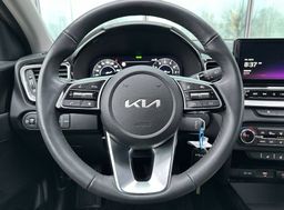 Zunanja slika - KIA XCeed - 1.5 T-GDi EX Way+ ISG. M T 103 kW - 14 - Predogledna slika