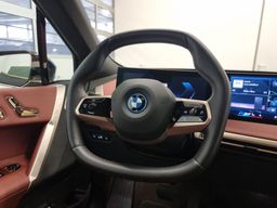 Zunanja slika - BMW iX - xDrive40 - 17 - Predogledna slika