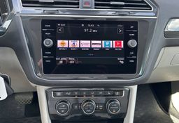 Zunanja slika - VW Tiguan - 2.0 TDI Highline DSG 4motion ACC Virtual gret. sed - 16 - Predogledna slika