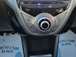 Zunanja slika - Hyundai ix20 - 1.6 CVVT COMFORT-1last-pdc-alu-ac-el.paket-servisi - 12 - Predogledna slika