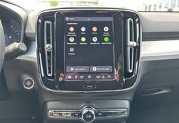 Zunanja slika - Volvo XC40 - B3P Plus Dark Avt - 17 - Predogledna slika