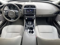 Zunanja slika - Jaguar XE - 2.0D 180KM AWD 4X4 Pure BUSINESS EDITION AVTOMATIK - 12 - Predogledna slika