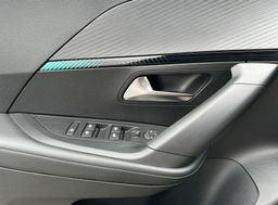 Zunanja slika - Peugeot 2008 - 1.5 BLUEHDI 130 ALLURE PACK EAT8 - 15 - Predogledna slika