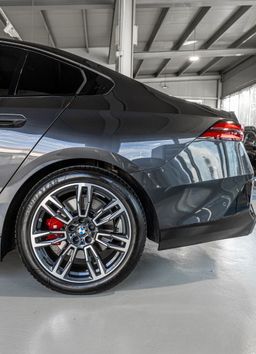 Zunanja slika - BMW Serija 5 - : M-SPORT PRO PAKET-HEADUP-HARMAN-PANO-MEMORY-USNJE - 10 - Predogledna slika