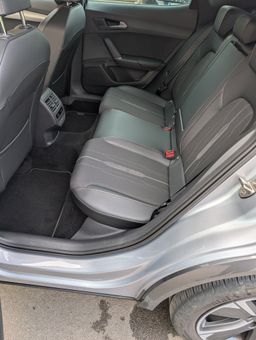Notranja slika - Cupra Formentor - 1.5 TSI | 1. lastnik | SLO poreklo | veliko opreme - 8 - Predogledna slika