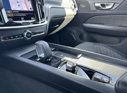 Zunanja slika - Volvo V60 - B4D Momentum Avt. - 20 - Predogledna slika