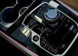 Zunanja slika - BMW X5 - serija : 30d-XD-M-PAKET-ZRAČNO-PANO-SOFT-CL-360KAM-LASER-22 - 19 - Predogledna slika