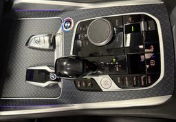 Zunanja slika - BMW X6 - serija : xDrive30d -M-SHADOW-TANSANITE-LASER-ZRAČNO.-22COL - 17 - Predogledna slika