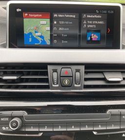 Notranja slika - BMW X2 - sDrive18i - 9 - Predogledna slika