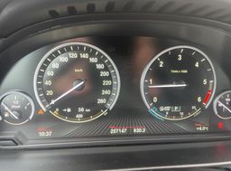 Zunanja slika - BMW Serija 5 - Touring: 520d 140 KW BI-XSENON.NAVI.USNJE.PDC S+Z - 6 - Predogledna slika