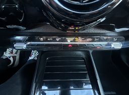 Zunanja slika - Mercedes-Benz GLB-Razred - GLB 200 d Avt..KAMERA.NAVI.LED.USNJE.SAMO 100.000 - 10 - Predogledna slika