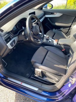 Notranja slika - Audi A4 - Avant quattro 2,0 TDI Sport S tronic - 7 - Predogledna slika