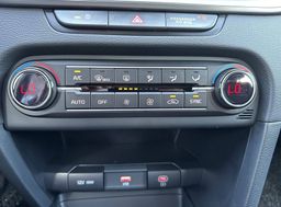 Zunanja slika - KIA Ceed - 1.0 T-GDi EX Champion + ISG. M T - 16 - Predogledna slika