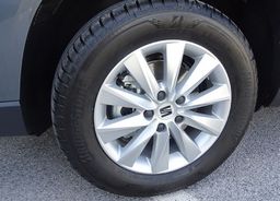 Zunanja slika - Seat Ateca - 1.0 TSI 85 KW HOLA -NA ZALOGI - - 7 - Predogledna slika