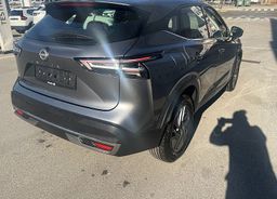 Zunanja slika - Nissan Qashqai - 1.3 DIG-T 140 2WD ACENTA 8 let jamstva - 6 - Predogledna slika