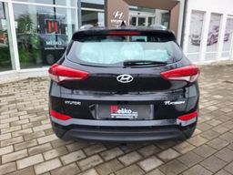 Zunanja slika - Hyundai Tucson - 1.6 GDI Style slo-1last-navi-alu-kamer-pdc-servisn - 17 - Predogledna slika