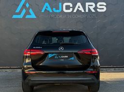 Zunanja slika - Mercedes-Benz B-Razred - B 200 d-Usnje-Ful led-Kamera-Widescreen-F1... - 6 - Predogledna slika