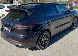 Zunanja slika - Porsche Cayenne - 3.0 340ks °PANORAMA° °21-COL° °ZRAČNO VZMETENJE° - 5 - Predogledna slika