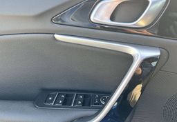 Zunanja slika - KIA Ceed - SW 1.5 T-GDI EX Vision ISG... - 13 - Predogledna slika