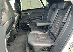 Zunanja slika - Audi RS Q8 - TFSI quattro-ACC-SOFT-BANGOLUFSEN-PANORAMA-ALU23 - 11 - Predogledna slika