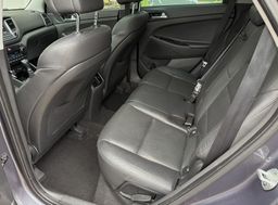 Zunanja slika - Hyundai Tucson - 1.7 CRDI|P4NORAMA|KAMERA|VLEČNA KLJUKA|17COL - 11 - Predogledna slika