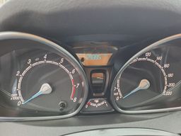 Zunanja slika - Ford Fiesta - 1,25 Trend - 7 - Predogledna slika