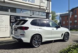 Zunanja slika - BMW X5 - serija : xDrive50e - 3 - Predogledna slika