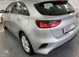 Zunanja slika - KIA Ceed - 1.0 T-GDi 74 kW.NEMŠKI.NAVI.KAMERA.PDC.GRETJE.SED - 6 - Predogledna slika