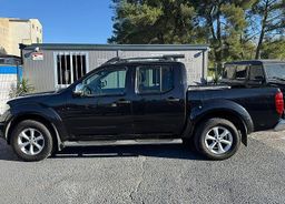 Zunanja slika - Nissan Navara - 2.5 dci 4x4 NA KREDIT BREZ POLOGA - 4 - Predogledna slika