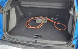 Zunanja slika - Peugeot 2008 - e- Allure - 12 - Predogledna slika