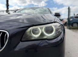 Zunanja slika - BMW Serija 5 - Touring: 525d AUT. LUXURY LiNE DIGITAL PANO HEADuP ALU 1 - 19 - Predogledna slika