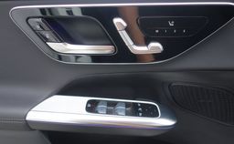 Zunanja slika - Mercedes-Benz GLC-Razred - GLC 300d 4MATIC AMG Line Avt. - 8 - Predogledna slika
