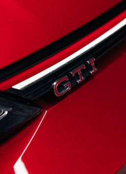 Zunanja slika - VW Golf - 2.0 TSI GTI ClubSport - 19 COL - IQLED - Alkantara - 10 - Predogledna slika