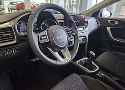 Zunanja slika - KIA Ceed - 1.0 T-GDi LX Champion+ ISG. M T 74 kW. VEČ BARV - 7 - Predogledna slika