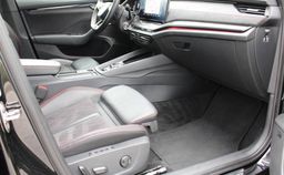 Zunanja slika - Škoda Octavia - Combi 2.0TDI RS DSG HEAD UP CANTON DCC KAM PANO - 11 - Predogledna slika
