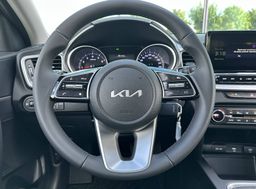 Zunanja slika - KIA Ceed - SW 1.5 T-GDi LX Champion+ ISG. MT... - 13 - Predogledna slika