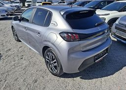 Zunanja slika - Peugeot 208 - 1.2 75km - samo 30.099 prevoženih kilometrov - 4 - Predogledna slika