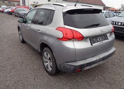Zunanja slika - Peugeot 2008 - 1.2 PureTech 82 - GLEJ SLIKE - TOČA - 4 - Predogledna slika
