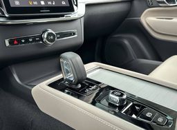 Zunanja slika - Volvo XC90 - B5 P Core Bright 7s AT AWD 3 leta gar. + 3 serv. - 19 - Predogledna slika