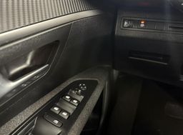 Zunanja slika - Peugeot 5008 - 1.2 PureTech 96 KW Avt.NAVI.KAMERA.2023.13MES.JAMS - 12 - Predogledna slika