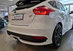 Zunanja slika - Ford Focus - ST 2.0 EcoBoost ST3 - 18 - Predogledna slika