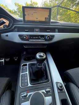 Zunanja slika - Audi A4 - 2.0 TDI ultra 2xSline-Virtual-Matrix-Navi... - 12 - Predogledna slika