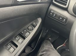 Zunanja slika - Hyundai Tucson - 1.6 CRDI Impression 2WD 100kW.KAMERA.NAVI.ACC.AUT. - 14 - Predogledna slika