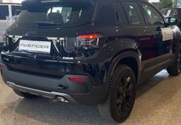 Zunanja slika - Jeep Avenger - Upland 1.2 E-DCT6 MHEV 136 4Xe - 3 - Predogledna slika
