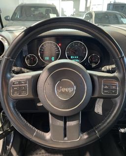 Zunanja slika - Jeep Wrangler - 2.8CRD-AUT-SAHARA-GRETJE SEDEŽEV-USNJE - 12 - Predogledna slika