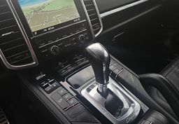Zunanja slika - Porsche Cayenne - 3.0 TD 262ks °21-COL° - 11 - Predogledna slika